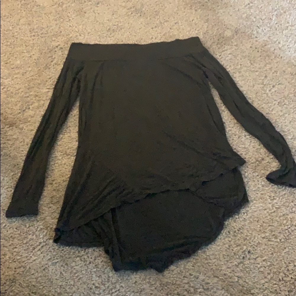 Day trip off the shoulder top